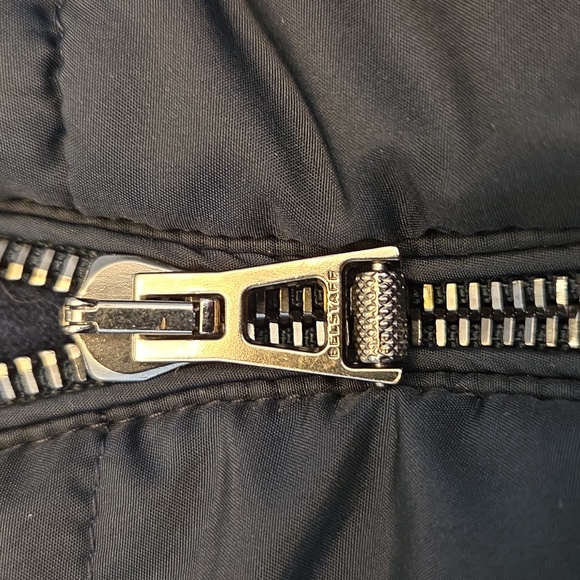 GUC Men's Belstaff Zip-Up Navy Sweater. Size Medium - Picture 5 of 8